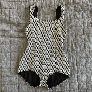 Seea Tofino One Piece Swimsuit L